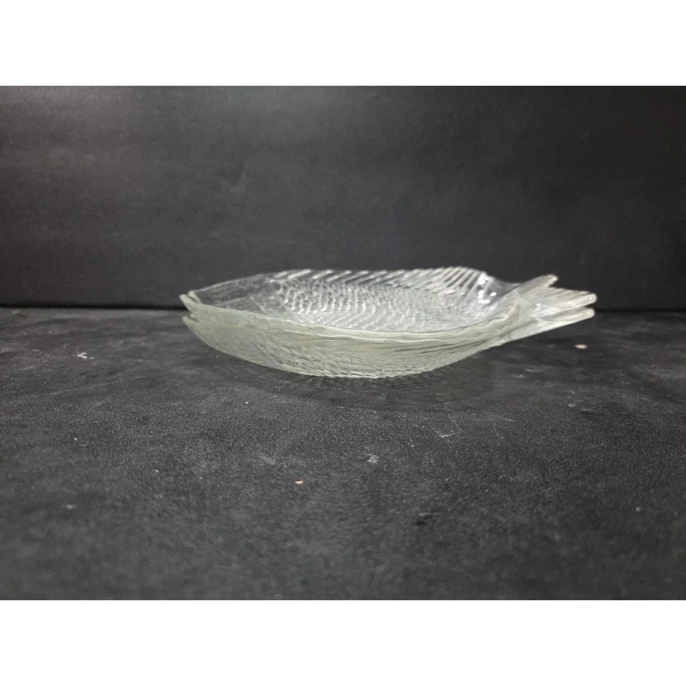 Arcoroc Clear Fish Salad Plates,‎ Set of 2, Embossed Pressed Glass, Tableware